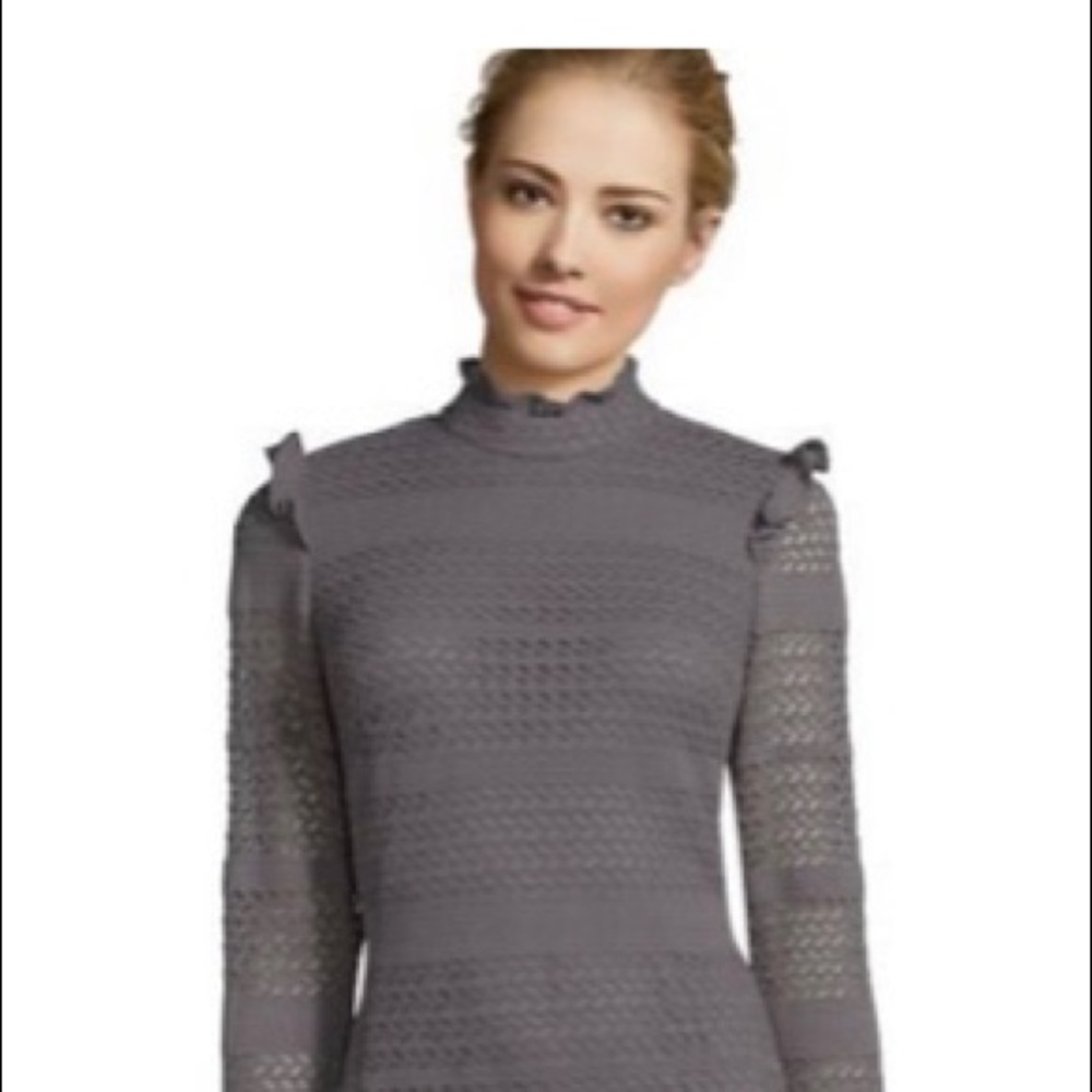 NWT Adrianna Papell Long Sleeve Cro­chet Lace Dress with Ruf­fled Mock Neck­line